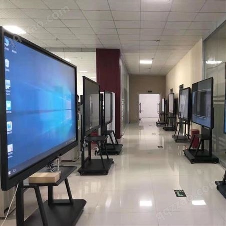 深途公司SNTU多媒体教学设备在郑州培训学校辅导班被广泛使用成老师好帮手