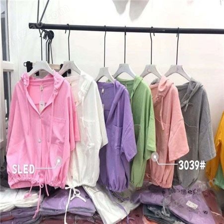 鑫荣 回收各种布料 服装店库存回收 高价回收