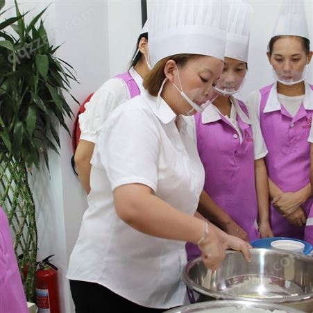 武汉武昌月子餐 专业月子餐课程培训  NEW管家培训学校
